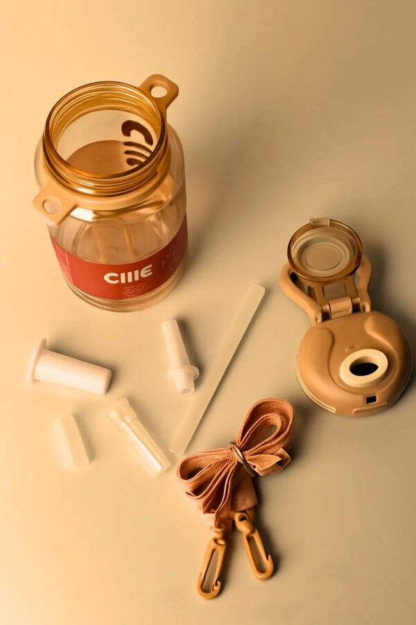 Cille Tritan Sport Bottle with Measuring Scale - 830ml - Image 3